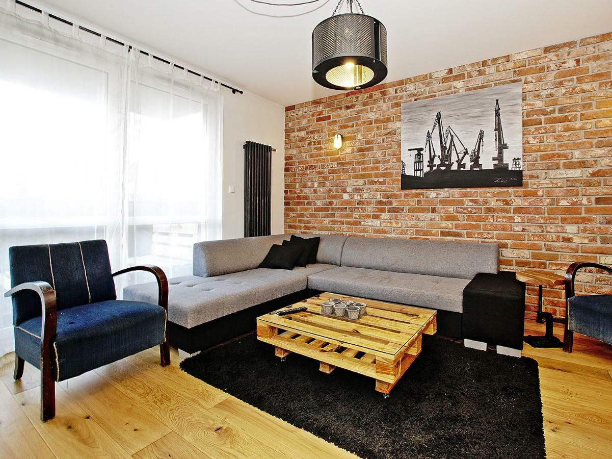 Platinium Kartuska Modern Gdańsk Exterior foto